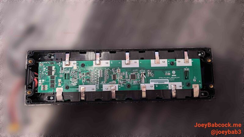 File:NinebotT15BatteryFrontPCB.jpg